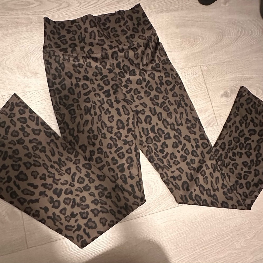 Leopard Print Leggings